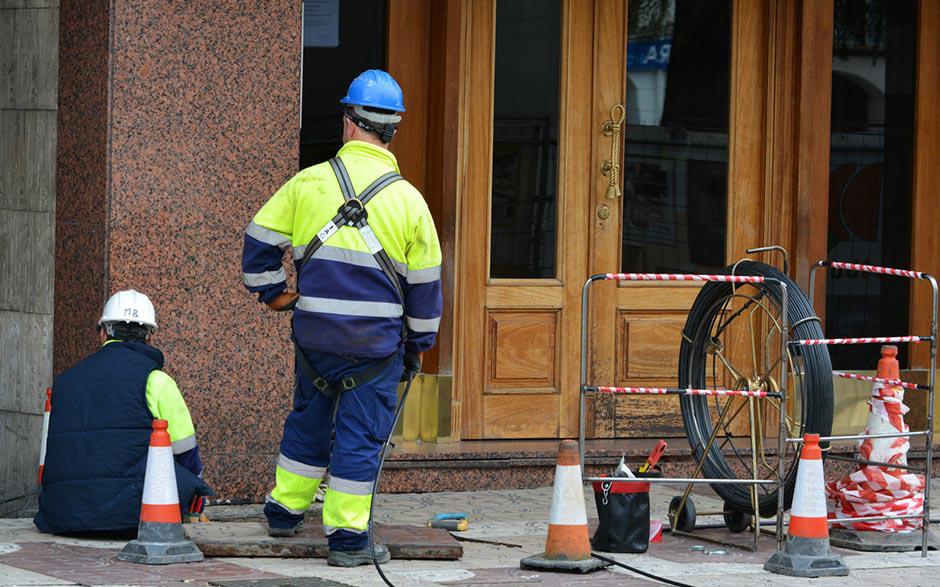 comment déboucher wc facilement Paris